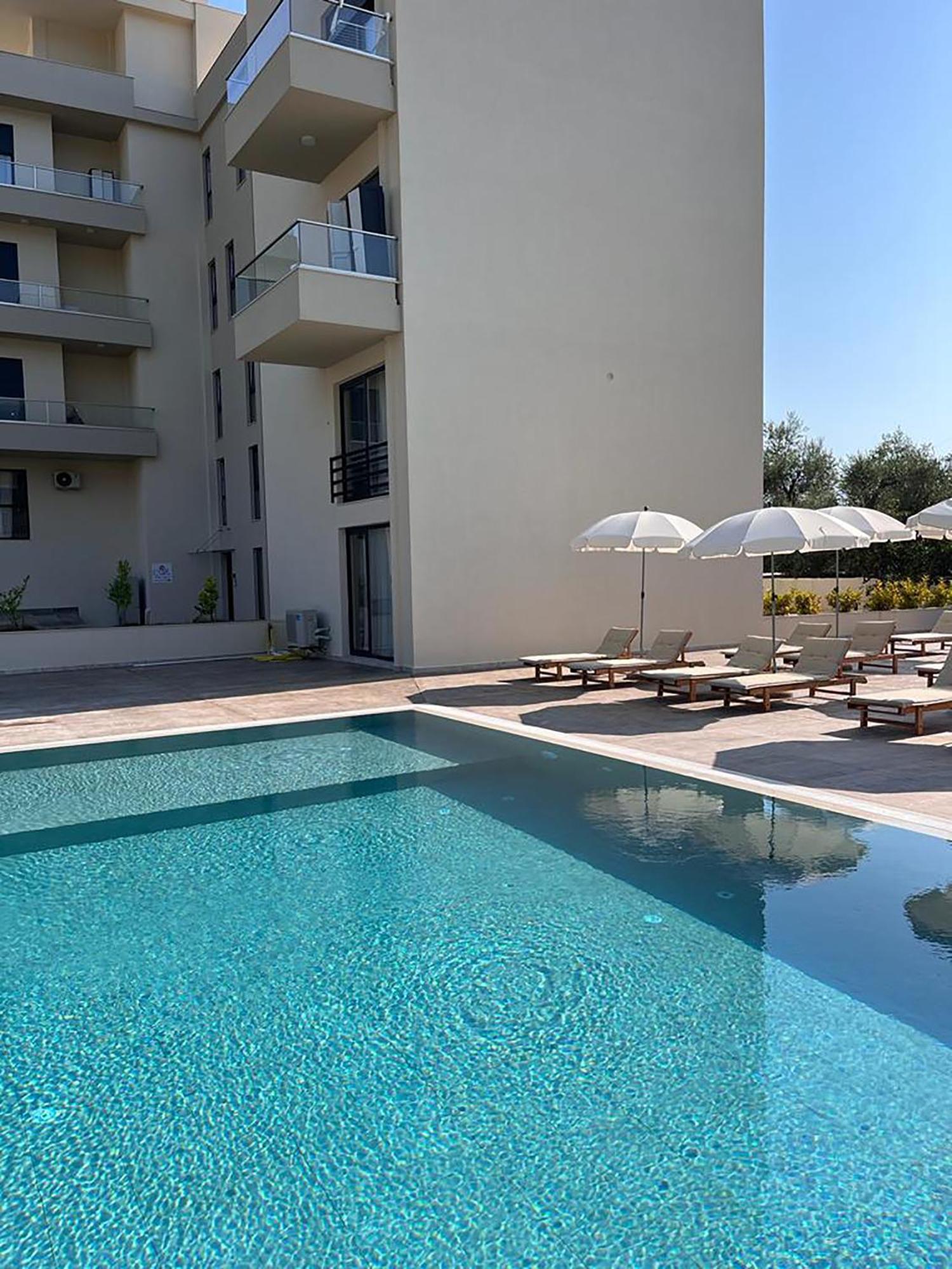 The Blue Wave Hotel Himare Eksteriør bilde